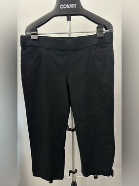 Briggs Women’s Capris